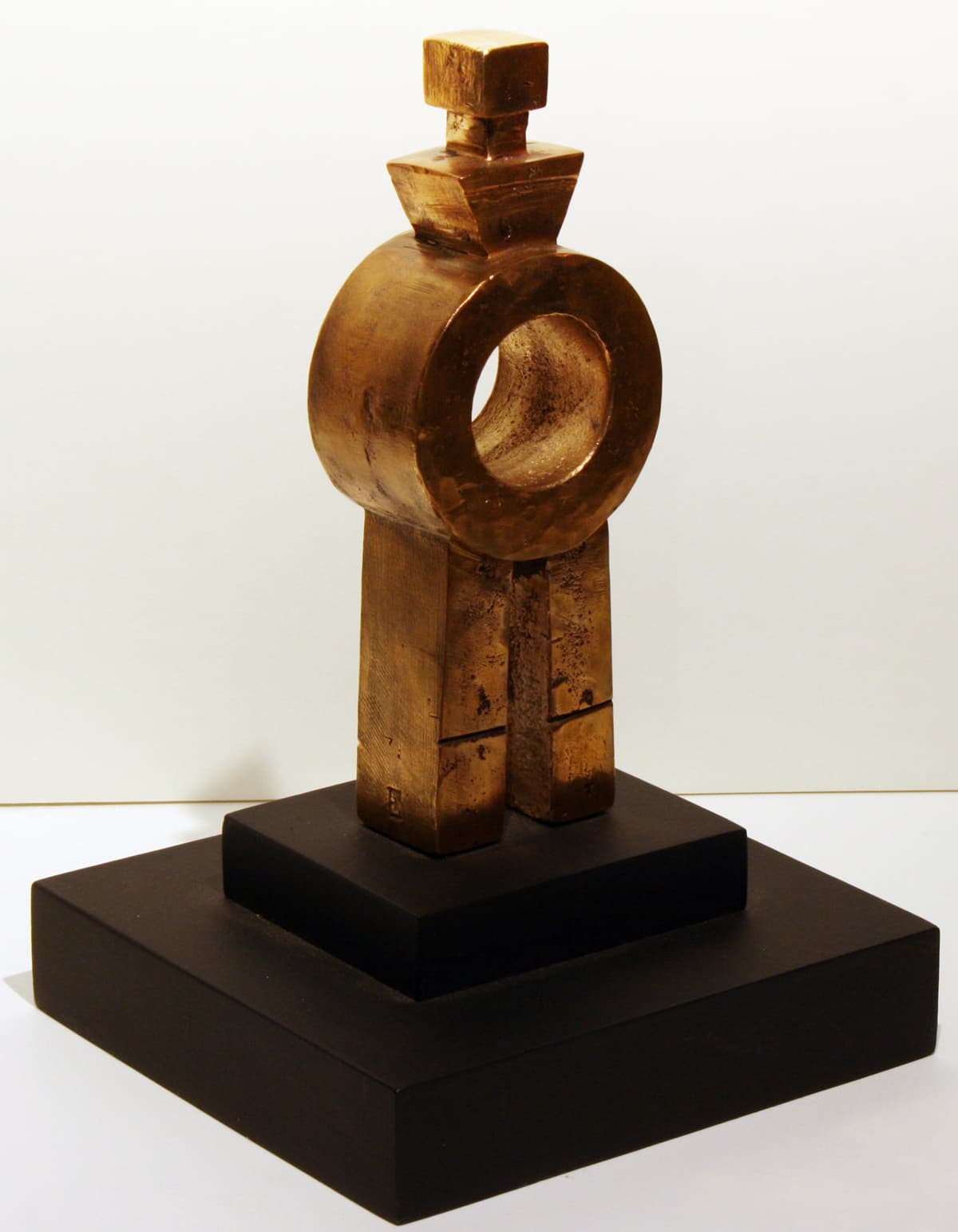 Sculpture, green, patina, Elza Mayhew, Limner Group, bronze, organic, Venice bienale, figure